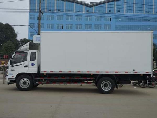 福田歐馬可冷藏車(廂長6.1米)