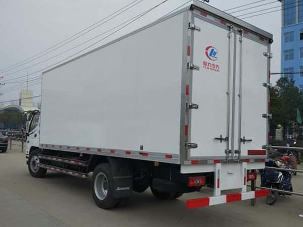 福田歐馬可冷藏車(廂長6.1米)