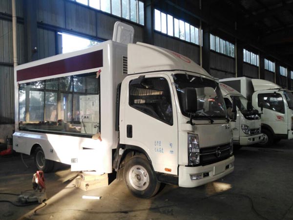 【國五】凱馬LED宣傳車(6.8平方)