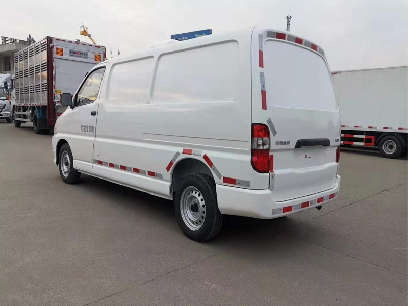 金杯新快運冷藏車(國六)