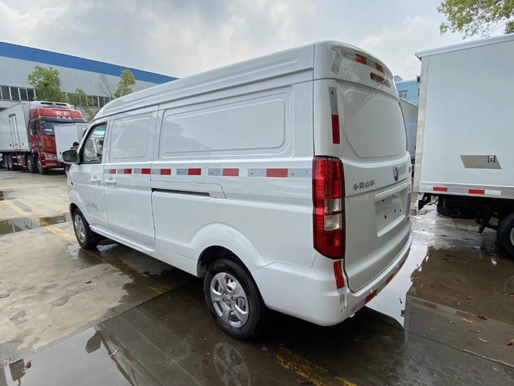 金杯X30L面包冷藏車(國六)