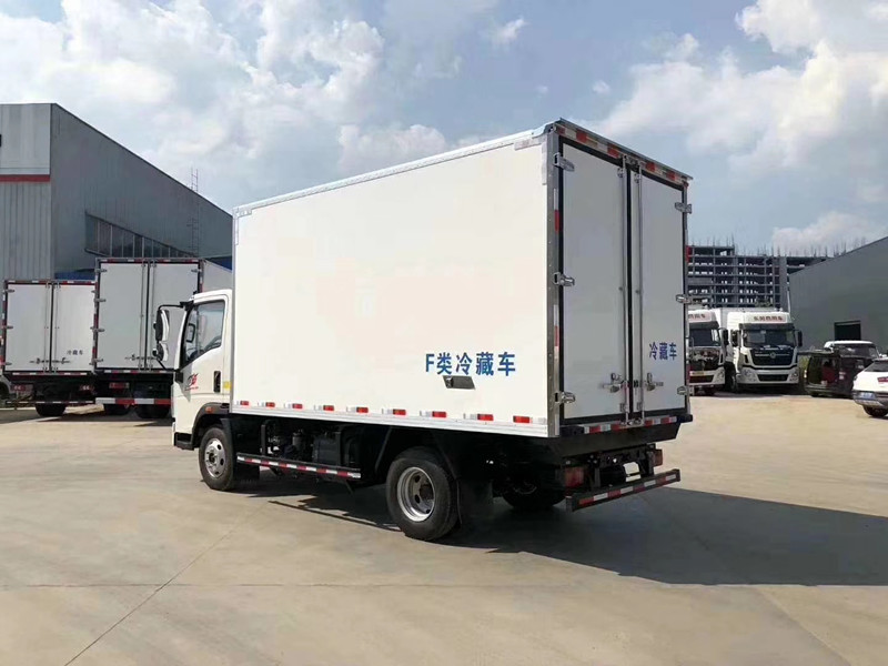 重汽豪沃冷藏車(國六)