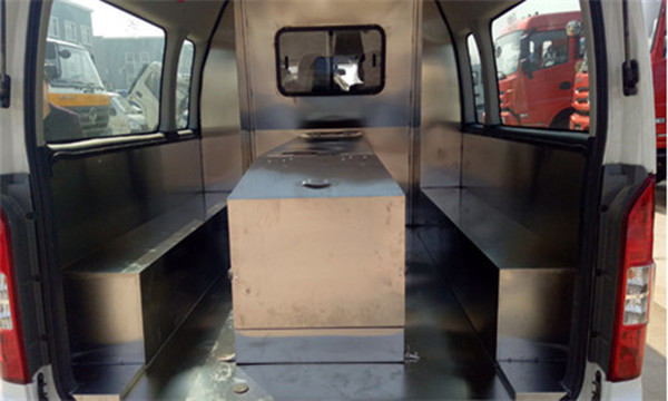 金杯新快運殯儀車