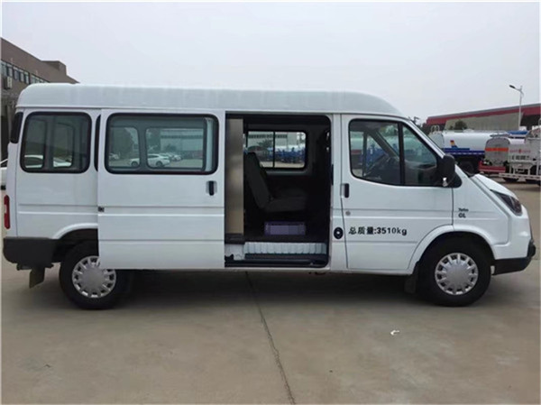 江鈴特順長軸殯儀車