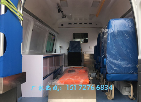 大通V80長軸中頂救護車