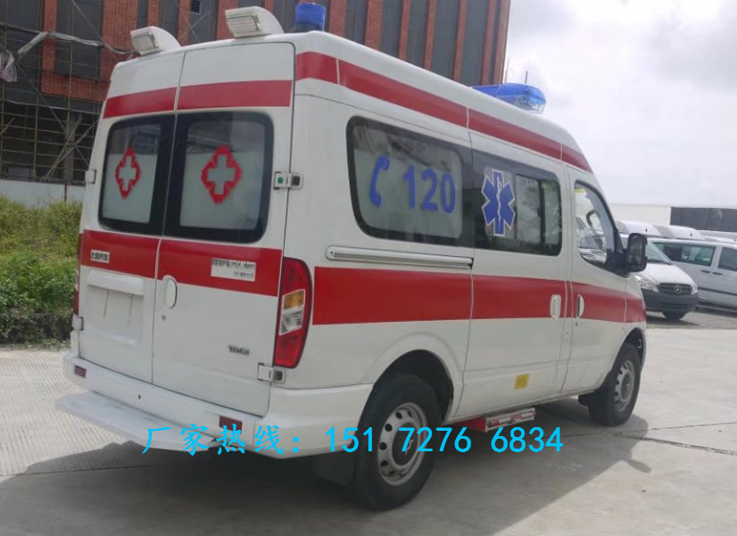 大通v80短軸中頂救護車